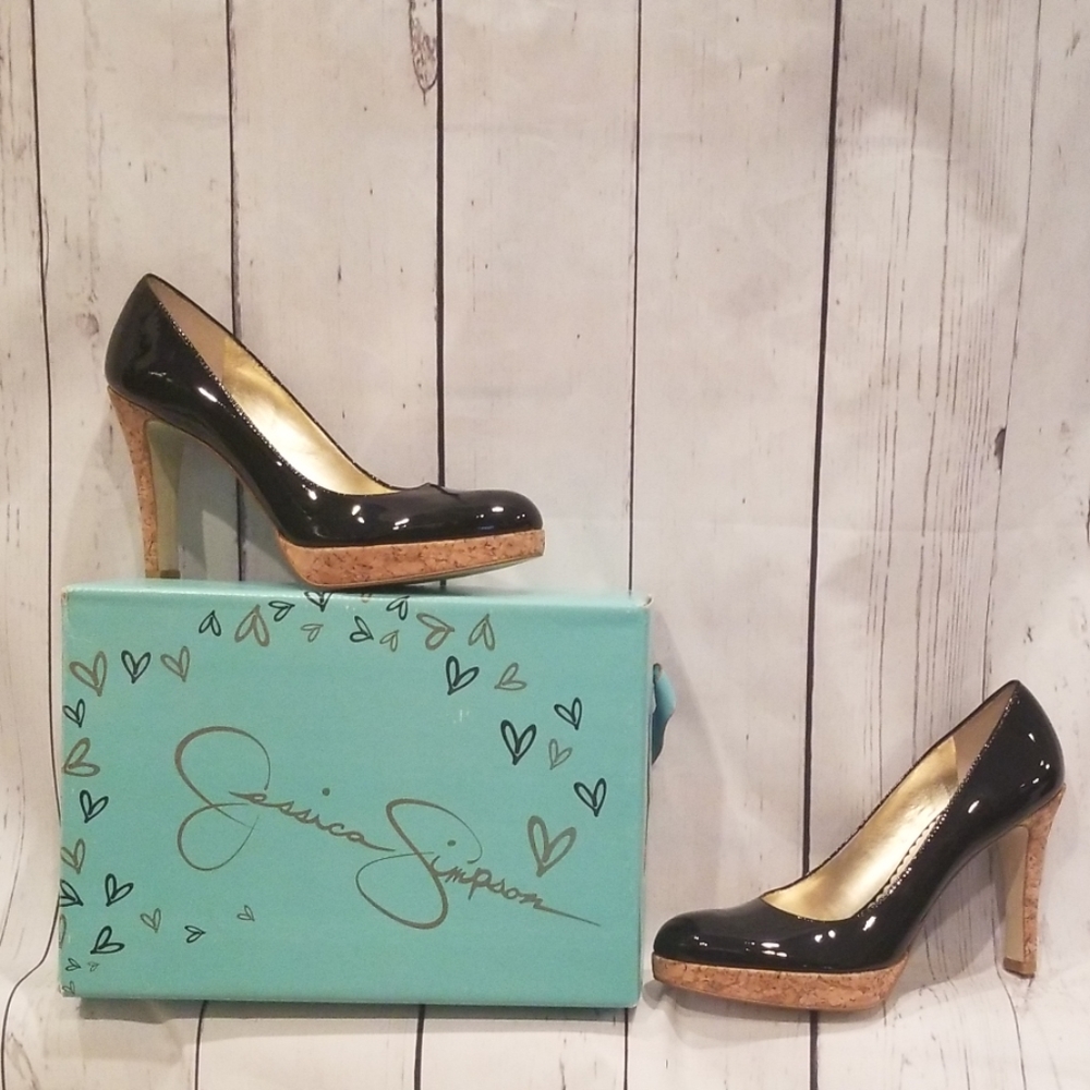 NWB NEVER WORN Jessica Simpson Black Patent Pumps!
